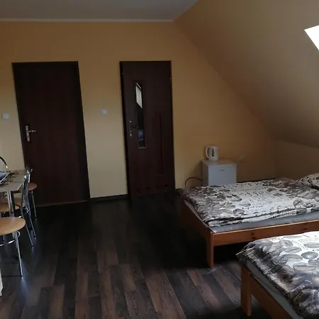 Goscinne Alicja Quarto em Acomodações Particulares Kudowa-Zdrój