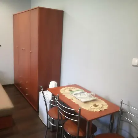 Goscinne Alicja Quarto em Acomodações Particulares Kudowa-Zdrój